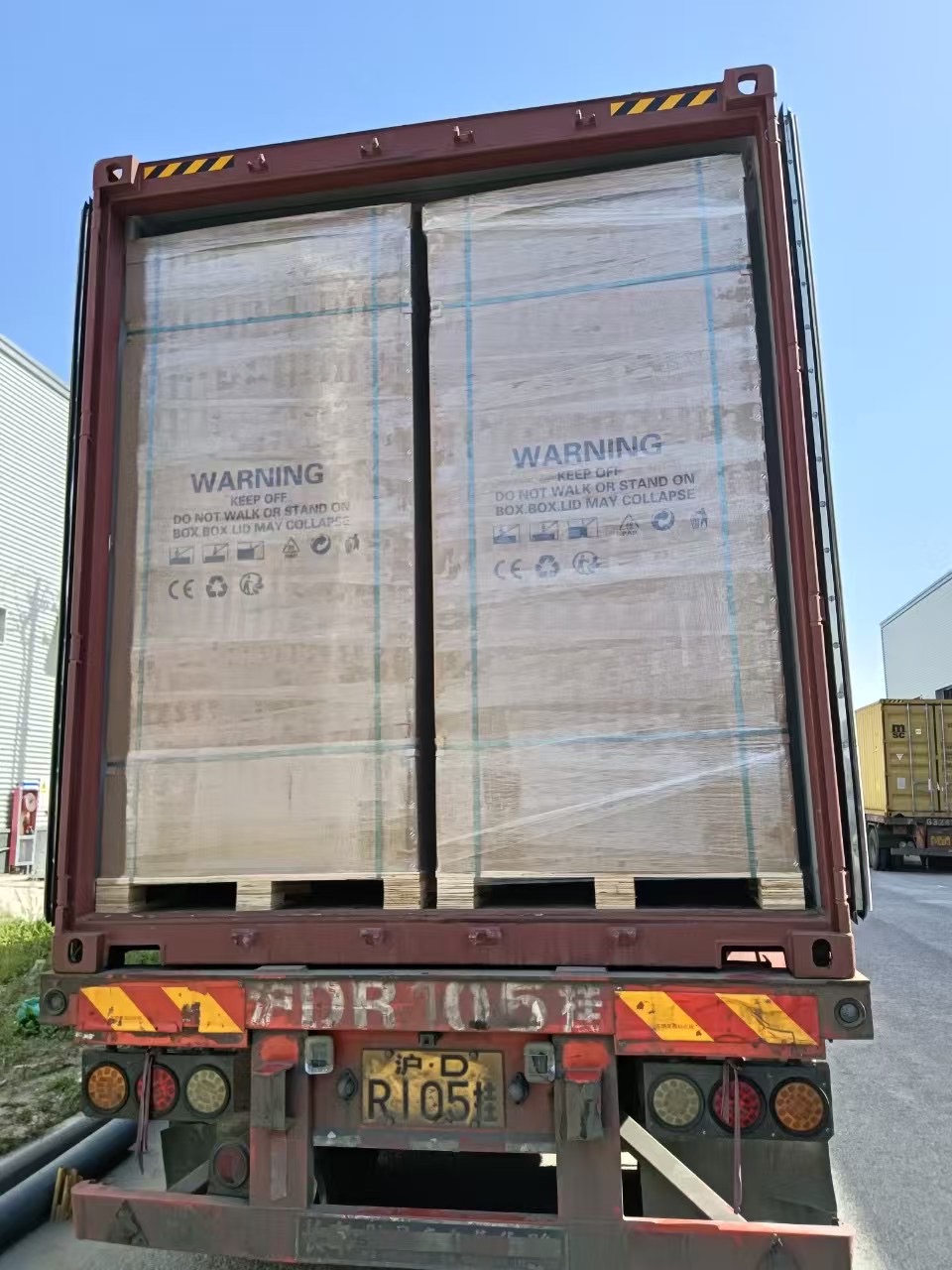 Delivery To Iraq 720W Bifacial Solar Panels by 6*40HQ Containers
