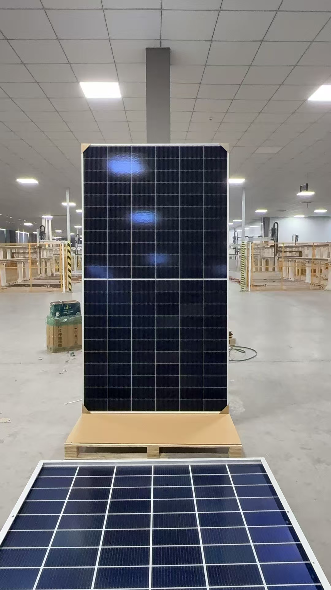 720W (3)