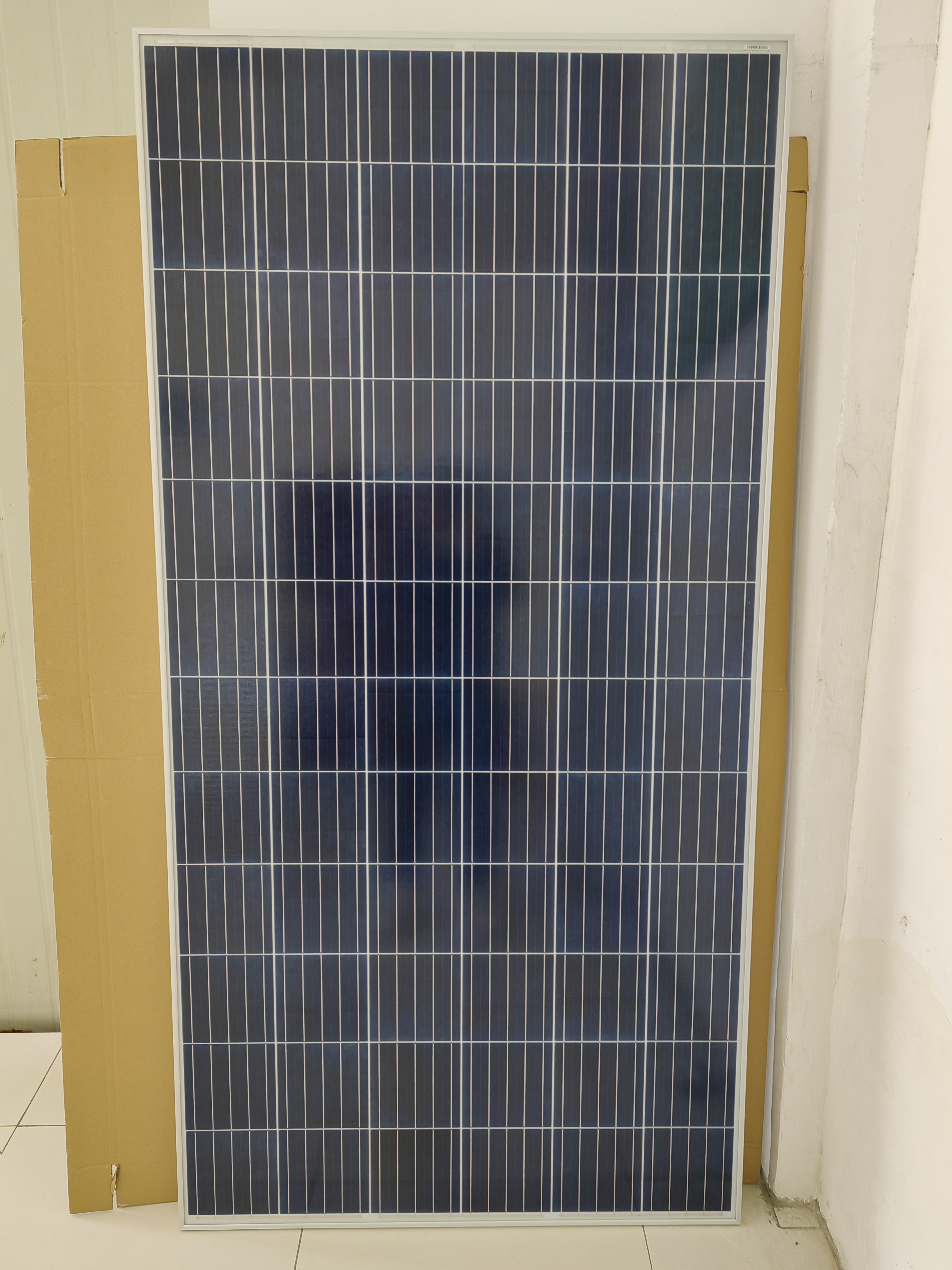 157mm PERC Solar Cells 340W Poly Solar Panel Photovoltaic PV Module For Home Solar System 320W 330W