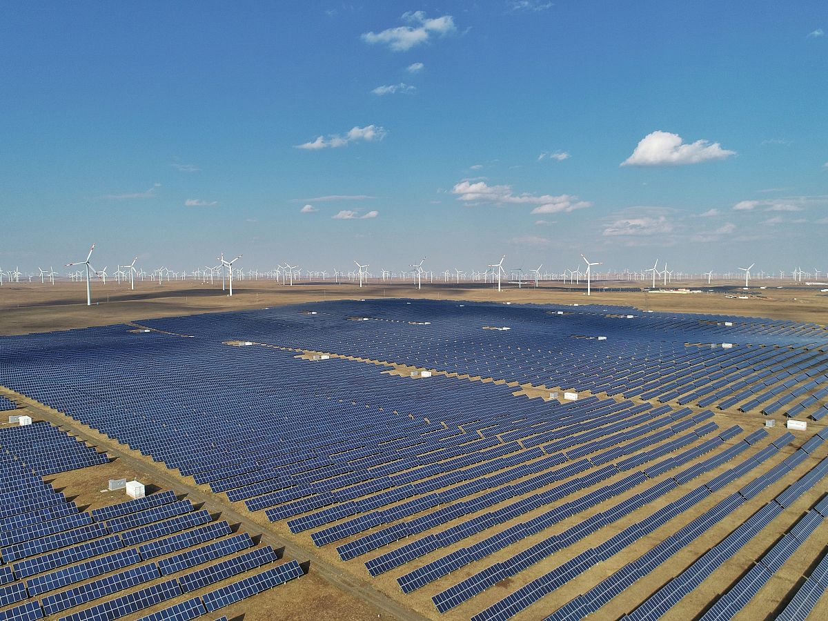 The Largest Single-site Photovoltaic Power Station in South Africa - The Moi 240MW Photovoltaic Power Station's PV2 Area Has Officially Been Energized.