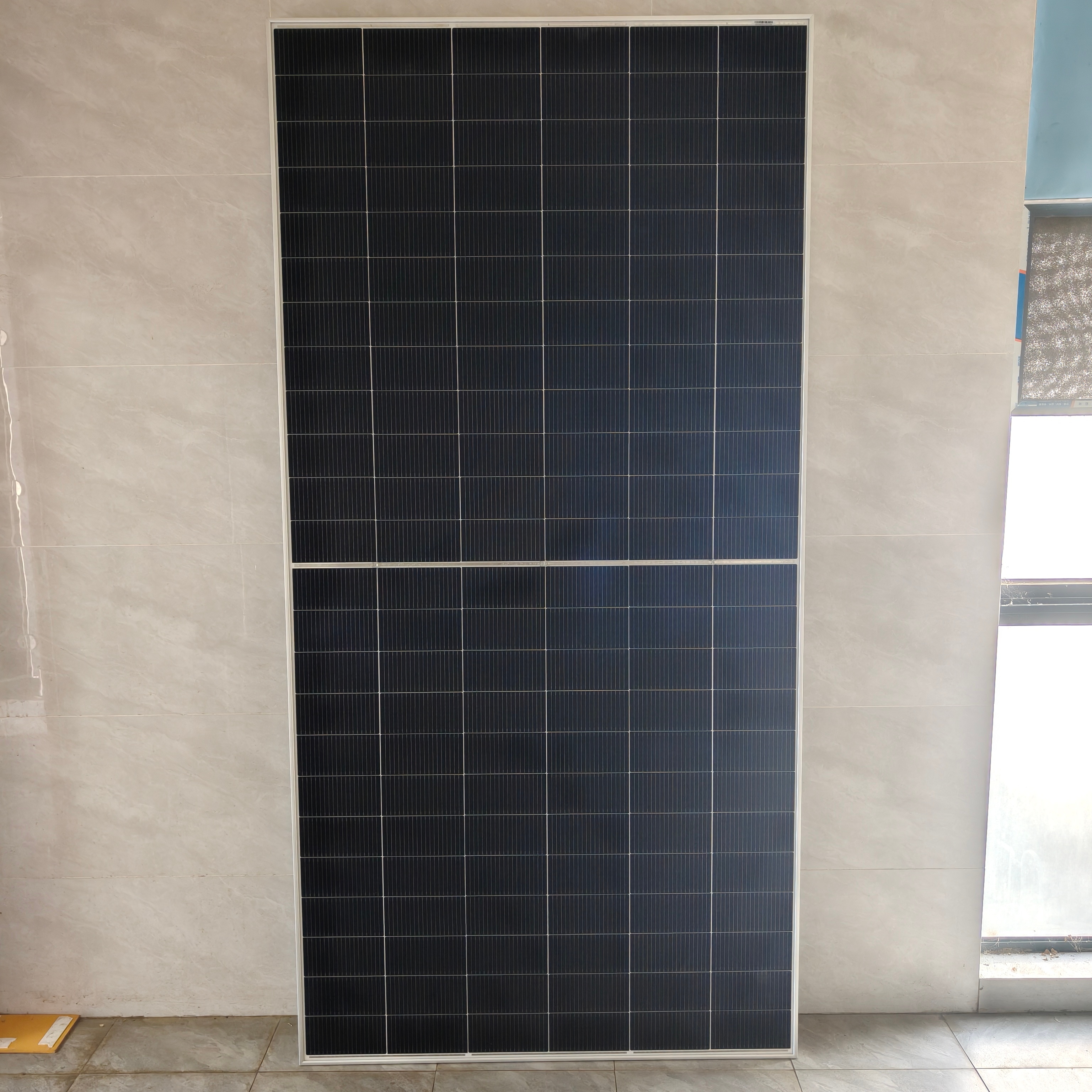 Delivery To South Africa 630W Bifacial Solar Panels by 3*40HQ
