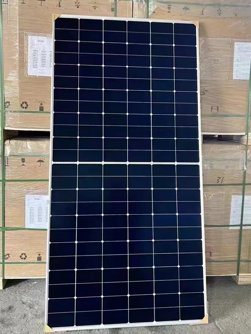 Delivery To Tajikistan 570W BC Cell Solar Panels 