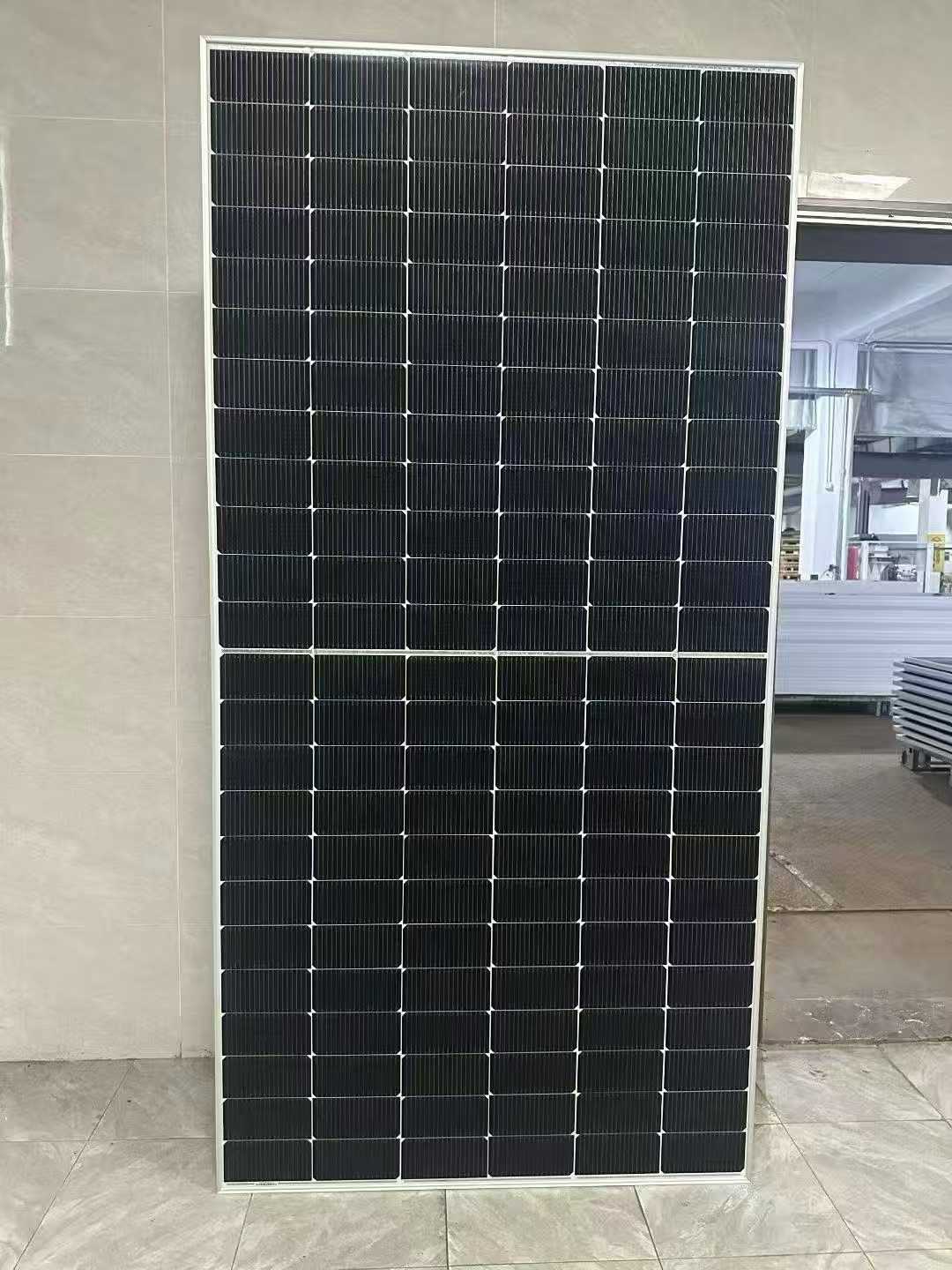 Delivery To Argentina 600W Bifacial Solar Panels by 40HQ Container