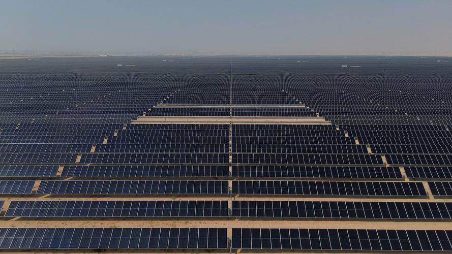 The First Phase of Iraq's Largest Solar Power Station Has Been Put into Operation