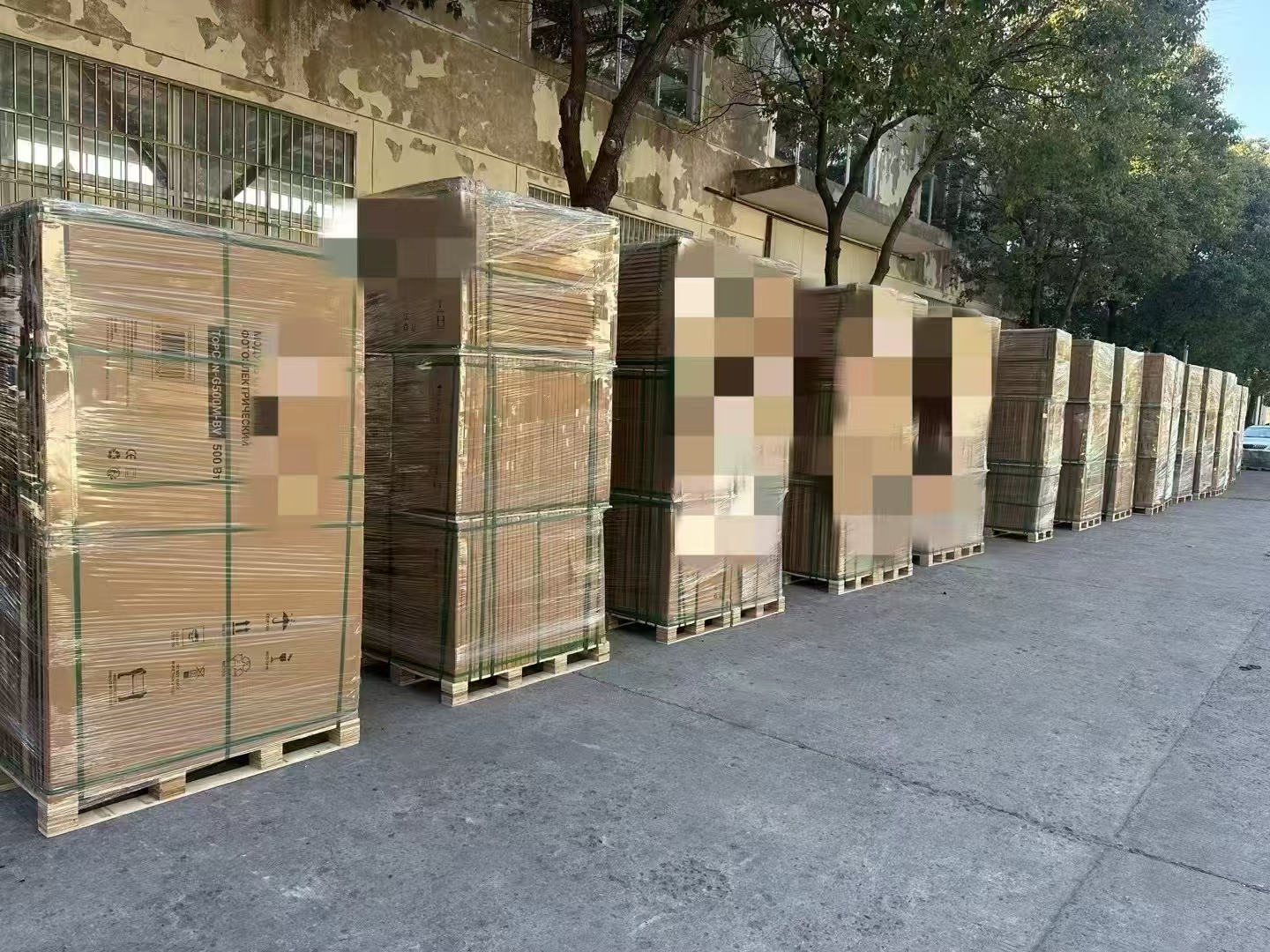 Delivery To Kazakhstan 100W-150W-200W-550W Solar Panels And Accessories by 40HQ