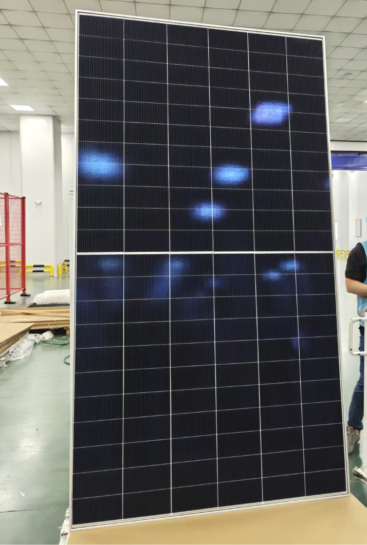 Delivery To Namibia 1MW on Grid System with 720W Bifacial Solar Panels And Related Components by 3*40HQ