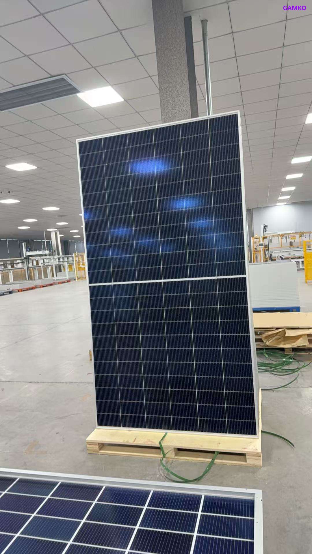 N-type Bifacial Hjt 740W Double Glass Solar Panel EU Warehouse in Stock 5W-800W